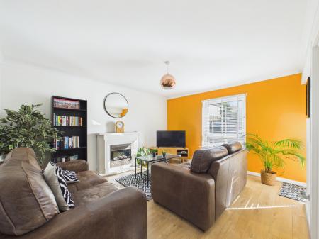 1 bedroom Flat for sale in Regal Close, Cosham, Portsmouth, PO6