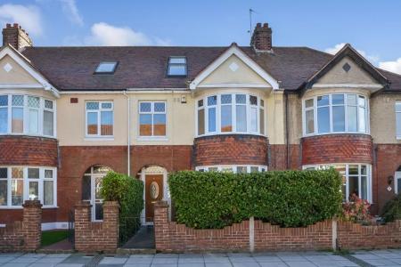 Gofton Avenue, Drayton, Portsmouth, PO6