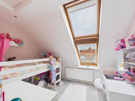 4 bedroom Terraced House for sale in Gofton Avenue, Drayton, Portsmouth, PO6
