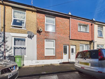 3 bedroom Terraced House to let in Cyprus Road, North End, Portsmouth, PO2