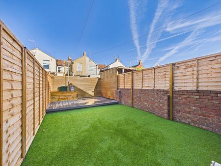 3 bedroom Terraced House to let in Cyprus Road, North End, Portsmouth, PO2