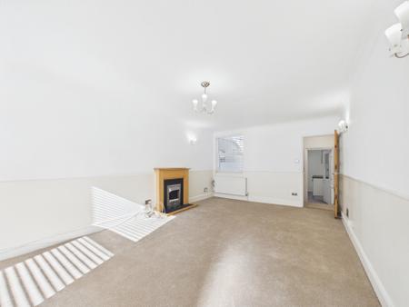 3 bedroom Terraced House to let in Cyprus Road, North End, Portsmouth, PO2
