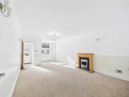 3 bedroom Terraced House to let in Cyprus Road, North End, Portsmouth, PO2