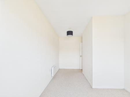 2 bedroom Flat to let in The Fairways, Farlington, Portsmouth, PO6