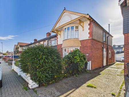 Hawthorn Crescent, Cosham, Portsmouth, PO6