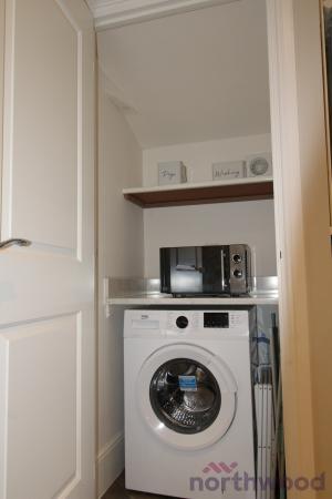 3 bedroom Semi-detached house for sale in Beagle Close, Higher Bartle, PR4