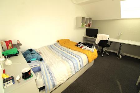 1 bedroom Flat for sale in Garstang Road, Preston, PR1