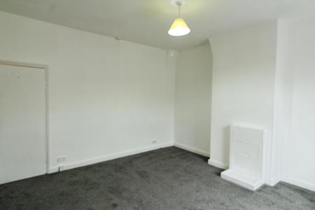 2 bedroom Terraced House to let in Smith Street, Nelson, BB9