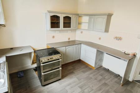 2 bedroom Terraced House to let in Smith Street, Nelson, BB9