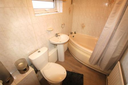 2 bedroom Flat to let in Lucerne Road, Fulwood, PR2