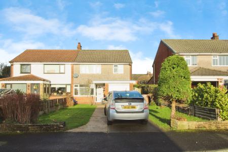 3 bedroom Semi-detached house for sale in Nine Elms, Fulwood, PR2