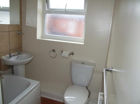 3 bedroom Terraced House to let in Dallas Street, Ashton on Ribble, Preston, PR1