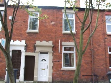 3 bedroom Terraced House to let in Dallas Street, Ashton on Ribble, Preston, PR1