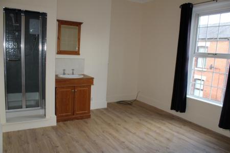 2 bedroom Terraced House to let in Moor Hall Street, Preston, PR1