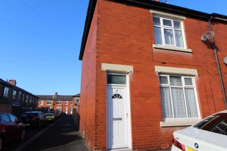 3 bedroom End of terrace house to let in Boundary Road, Fulwood, PR2