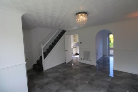3 bedroom Semi-detached house to let in Peach Tree Close, Fulwood, PR2