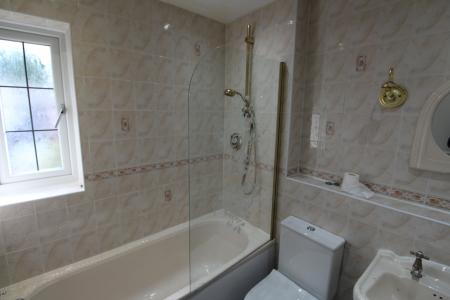 3 bedroom Semi-detached house to let in Peach Tree Close, Fulwood, PR2