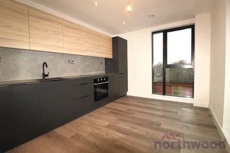 3 bedroom Apartment to let in Pole Street, Preston, PR1