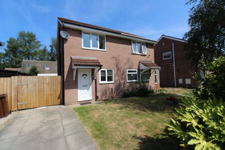 Greenfield Way, Ingol, Preston, PR2