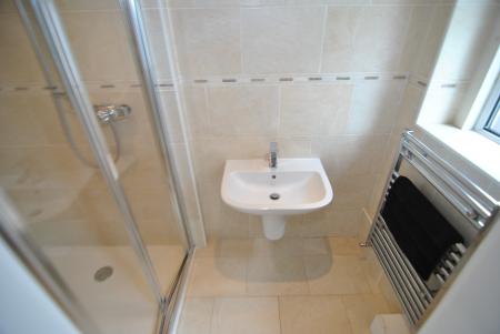 3 bedroom Terraced House to let in Francis Street, Ashton on Ribble, Preston, PR2
