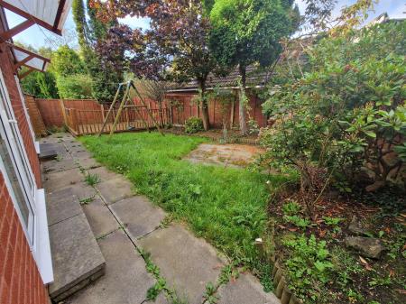 5 bedroom Detached house to let in Churchfield, Fulwood, PR2