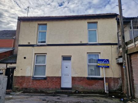 Amberbanks Grove, Blackpool, FY1