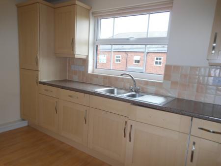 2 bedroom Flat to let in Great Park Drive, Leyland, PR25