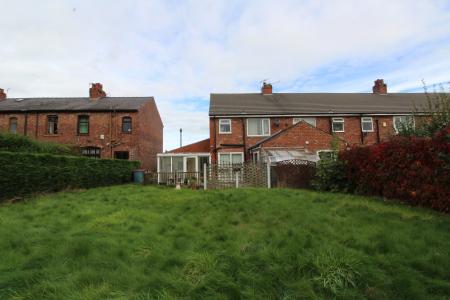 4 bedroom Semi-detached house for sale in Shelley Road, Preston, PR2