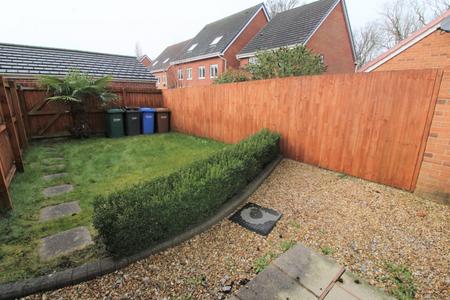 3 bedroom Terraced House to let in Hazelmere Avenue, Buckshaw Village, PR7