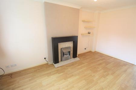 3 bedroom Semi-detached house to let in Cloughfield, Penwortham, PR1