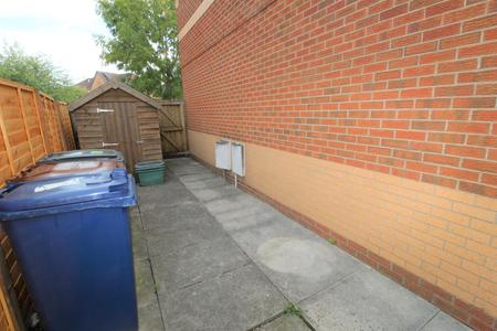 3 bedroom Semi-detached house to let in Cloughfield, Penwortham, PR1