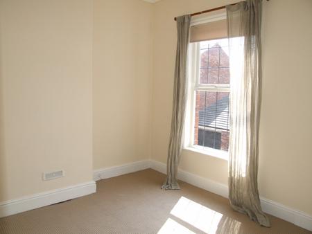 2 bedroom Terraced House to let in Lowndes Street, Preston, PR1