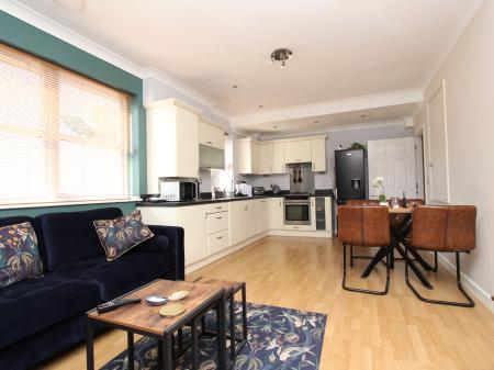 1 bedroom Flat for sale in 72a London Street, Reading, RG1