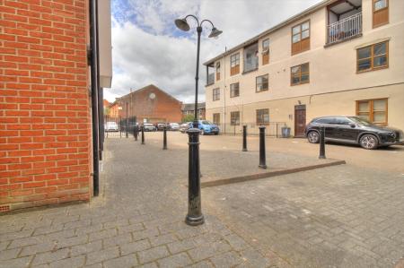 1 bedroom Flat for sale in 72a London Street, Reading, RG1
