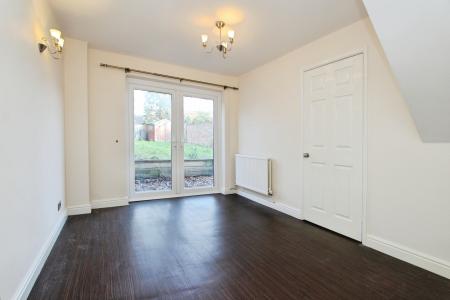 4 bedroom Semi-detached house for sale in Chieveley Close, Tilehurst, Reading, RG31