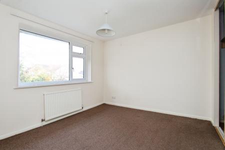 4 bedroom Semi-detached house for sale in Chieveley Close, Tilehurst, Reading, RG31