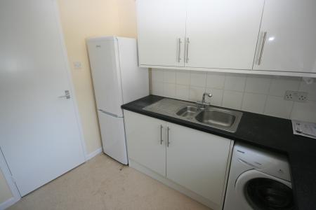 1 bedroom Flat for sale in Eeklo Place, Newbury, RG14