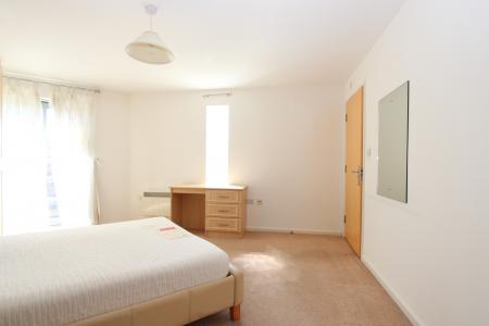 1 bedroom Flat for sale in Jubilee Square, Reading, RG1