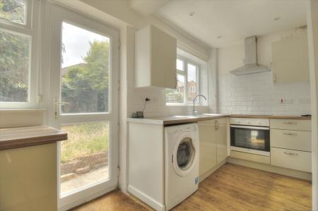 3 bedroom Semi-detached house for sale in Stanhope Road, Reading, Reading, RG2