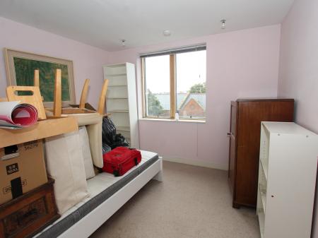 2 bedroom Flat for sale in Queens Road, Reading, Reading, RG1