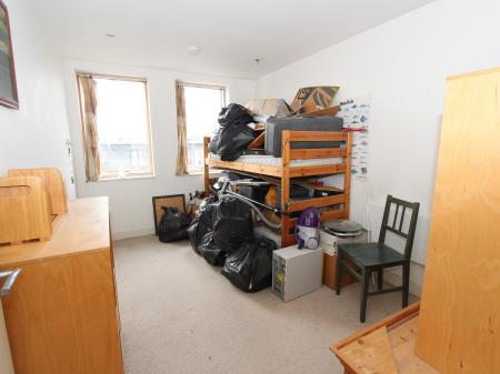 2 bedroom Flat for sale in Queens Road, Reading, Reading, RG1