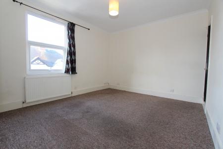1 bedroom Flat to let in Hill Street, Reading, RG1