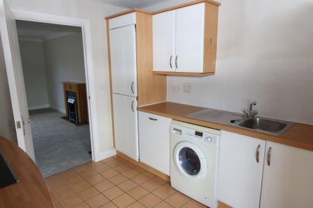 2 bedroom Flat to let in Queens Road, Reading, RG1