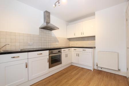 1 bedroom Flat to let in Tilehurst Road, Reading, RG30