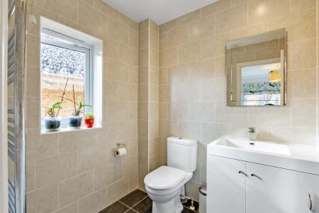 4 bedroom Detached house for sale in Hunters Way, Spencers Wood, Reading, RG7