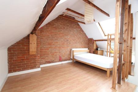 3 bedroom Terraced House to let in Alpine Street, Reading, RG1