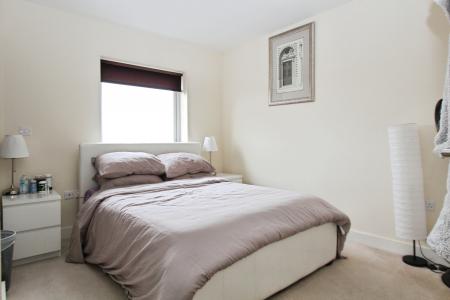 2 bedroom Flat for sale in Rushley Way, Reading, RG2