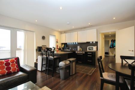 2 bedroom Flat for sale in Rushley Way, Reading, RG2