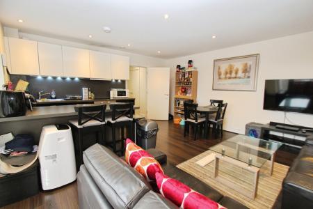 2 bedroom Flat for sale in Rushley Way, Reading, RG2