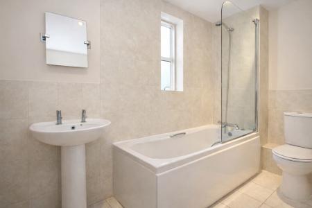 2 bedroom Flat to let in St. Marys Butts, Reading, Reading, RG1